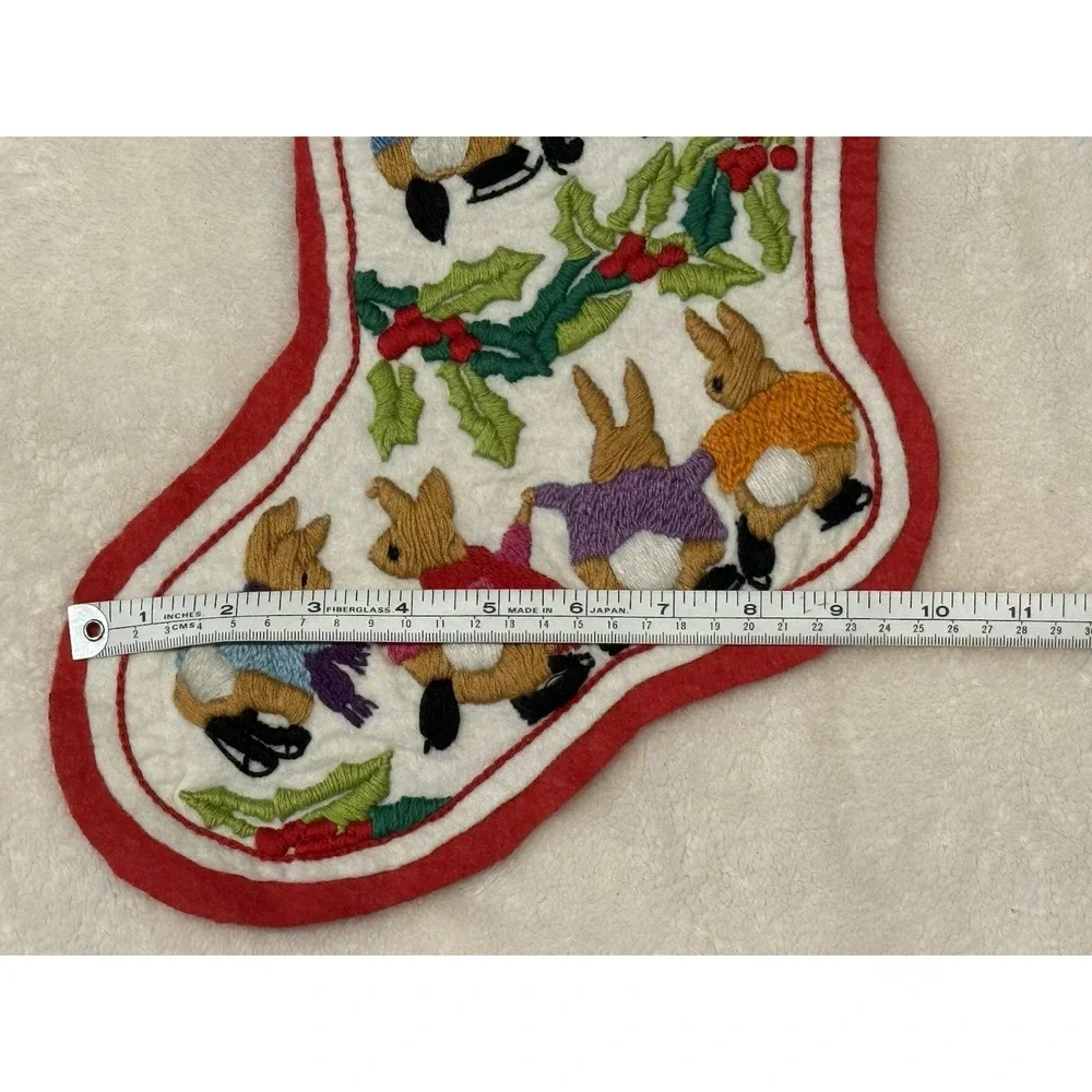 VTG‎ Columbia Minerva SKATING BUNNIES Crewel Felt Christmas Stocking FINISHED